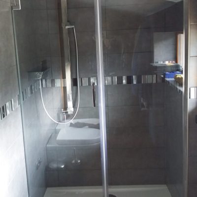 box doccia asimmetrica
